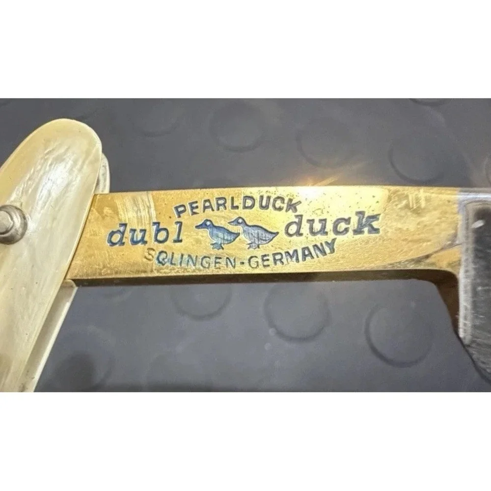 Dubi Duck Round Point Straight Razor Vintage Goldedge 5/8 In Original Box Mint